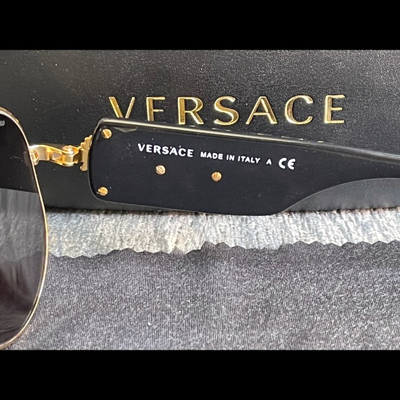 Versace sunglasses main image 15